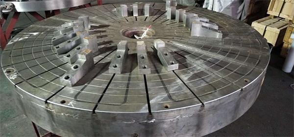 條形輻射極電永磁吸盤